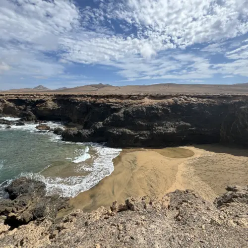 IMG_3997mujer playa_result